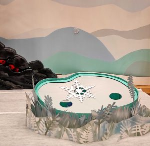 Punctata, le grand sommeil, troisième et dernier opus de ces contes poétiques et sensoriels pour tout-petits.